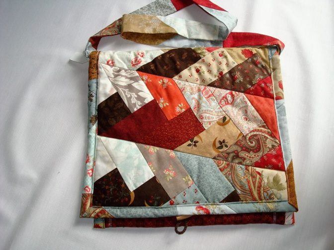 patchwork-quilt-crossover-bag-conscious-crafties