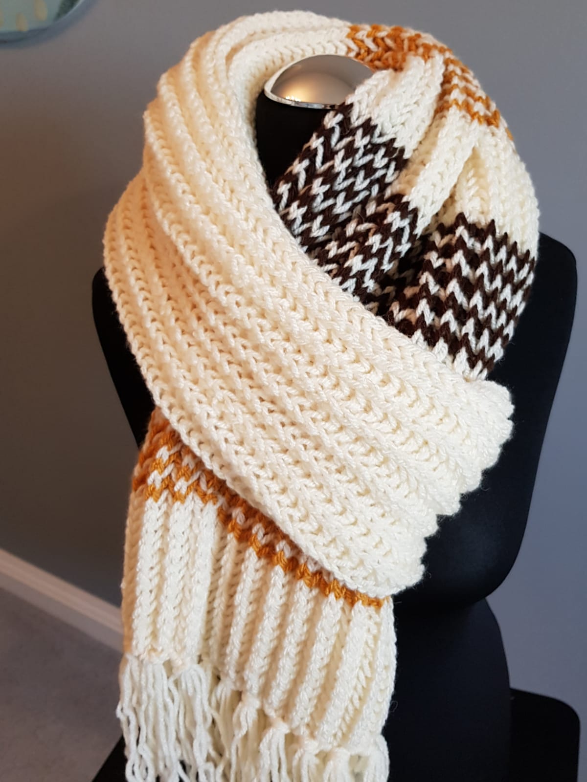 knitted scarf