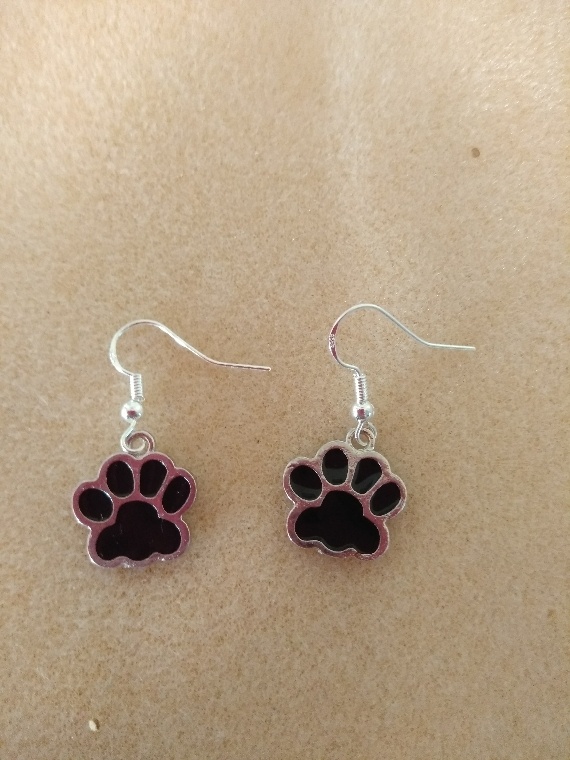 Cat paw shop earrings